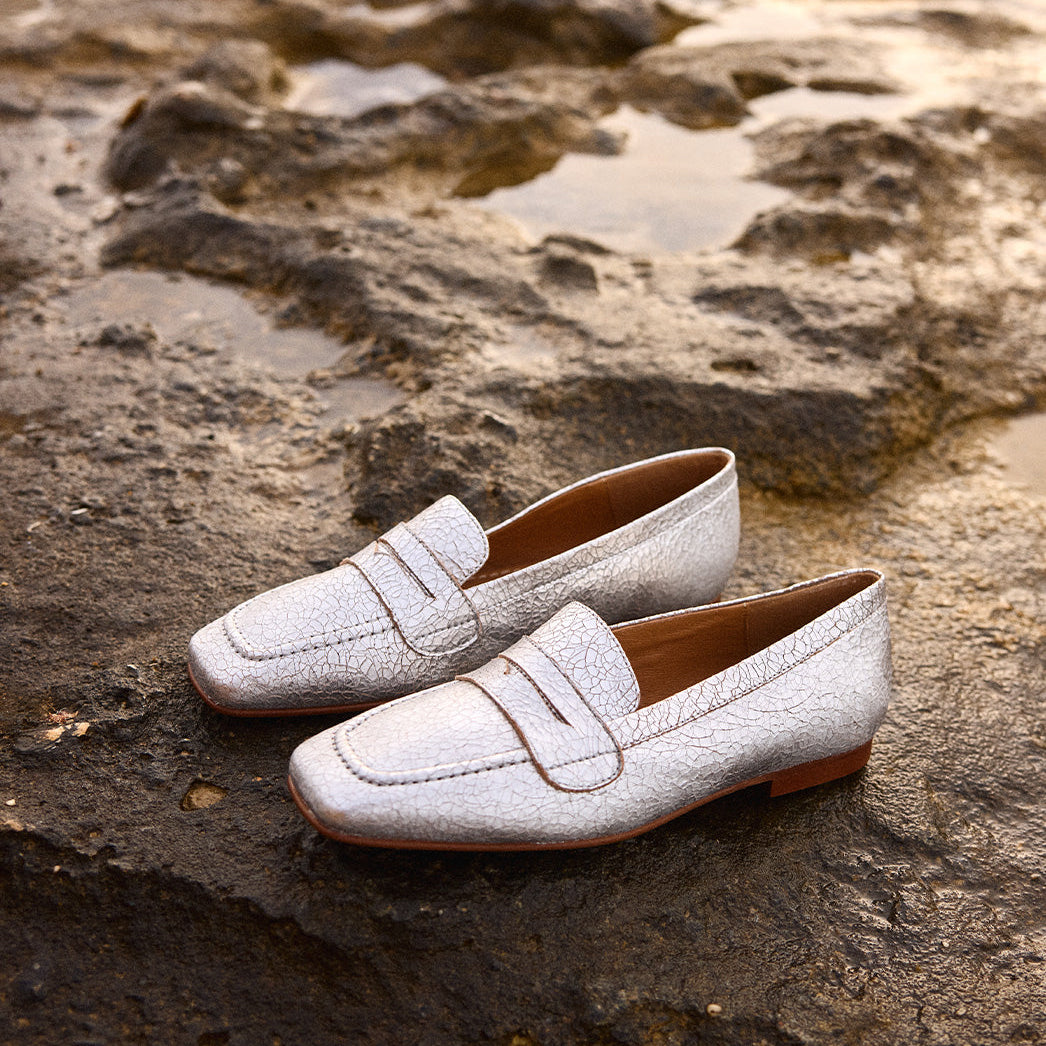 SIEMPRE ELEGANTE: CÓMO COMBINAR MOCASINES DE MUJER