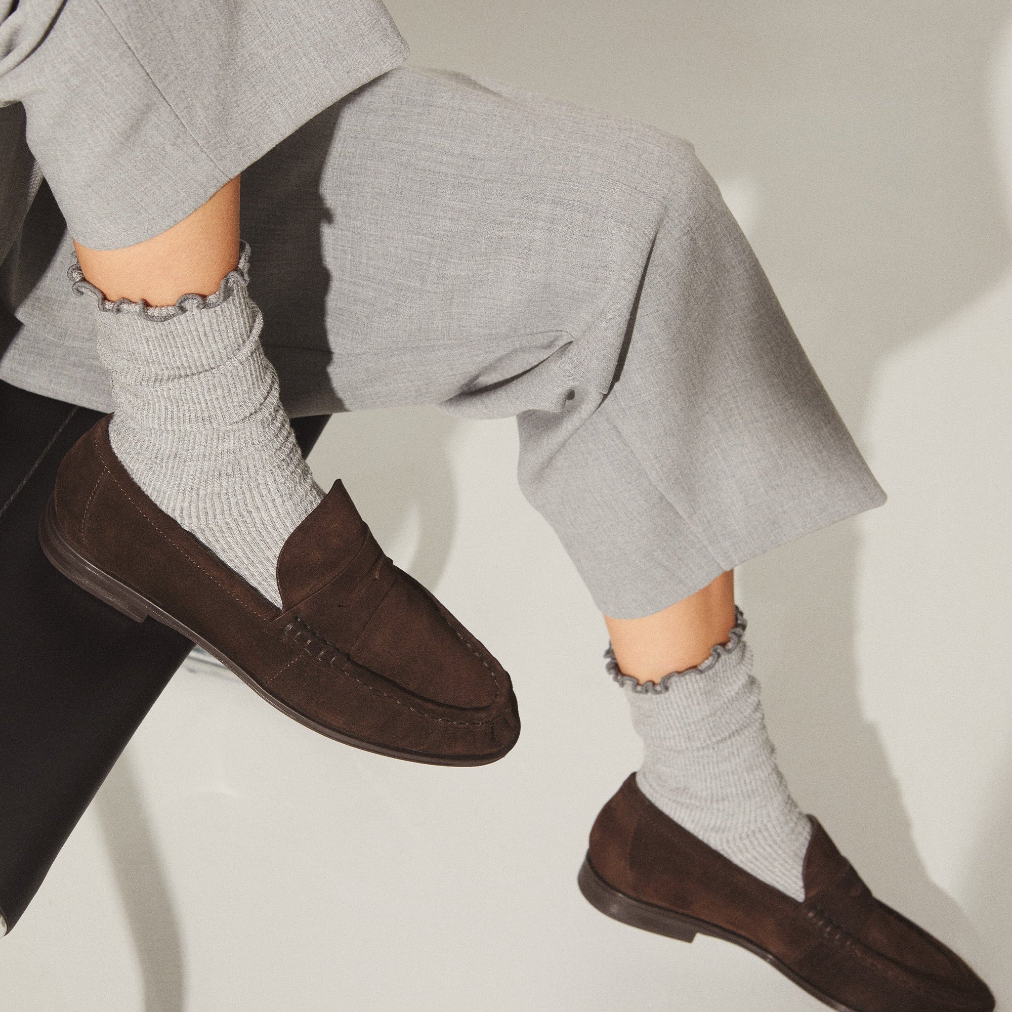 Cómo combinar mocasines con calcetines, la combinación que arrasa esta temporada