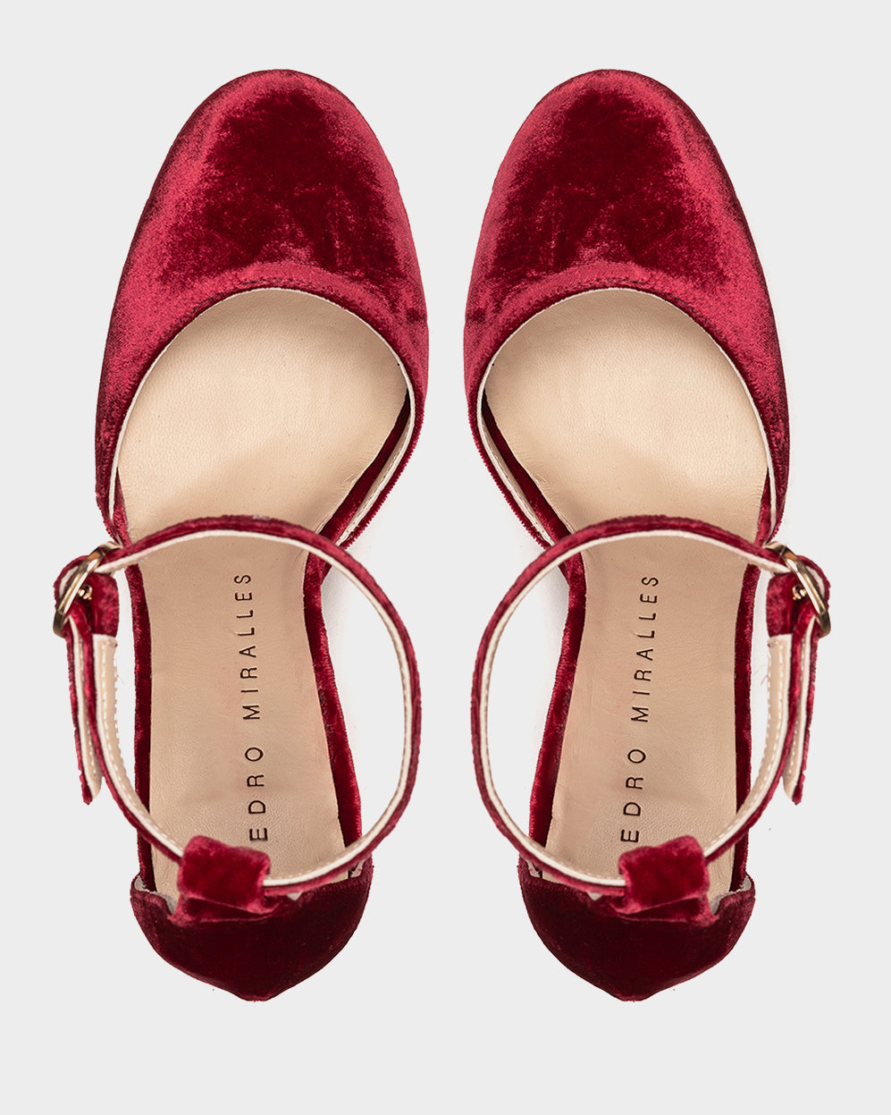 VELVET GUINDA