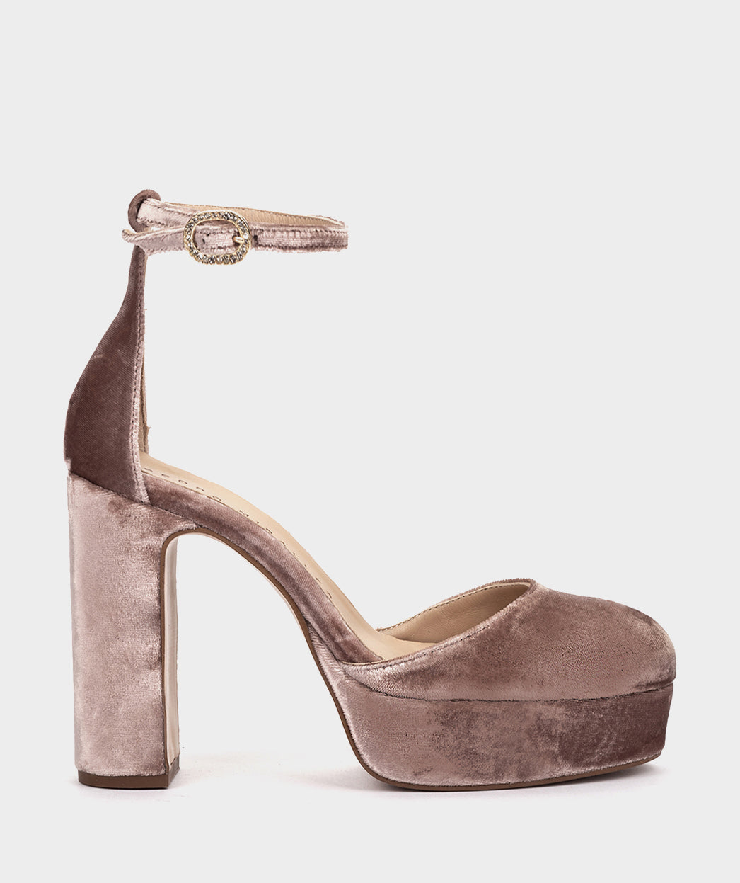VELVET NUDE