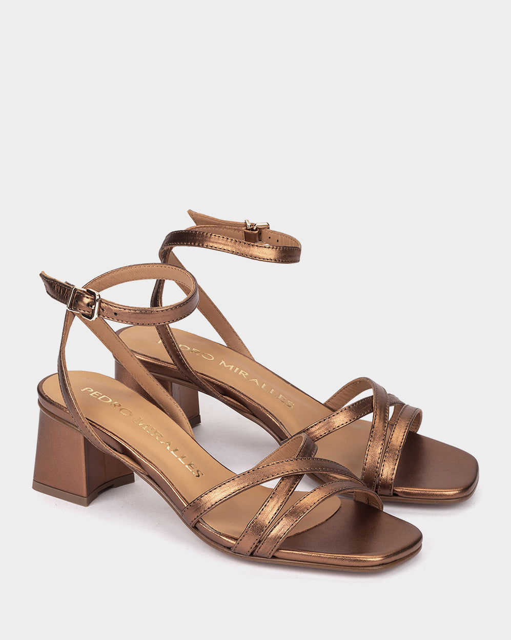 NAPA METAL BRONCE