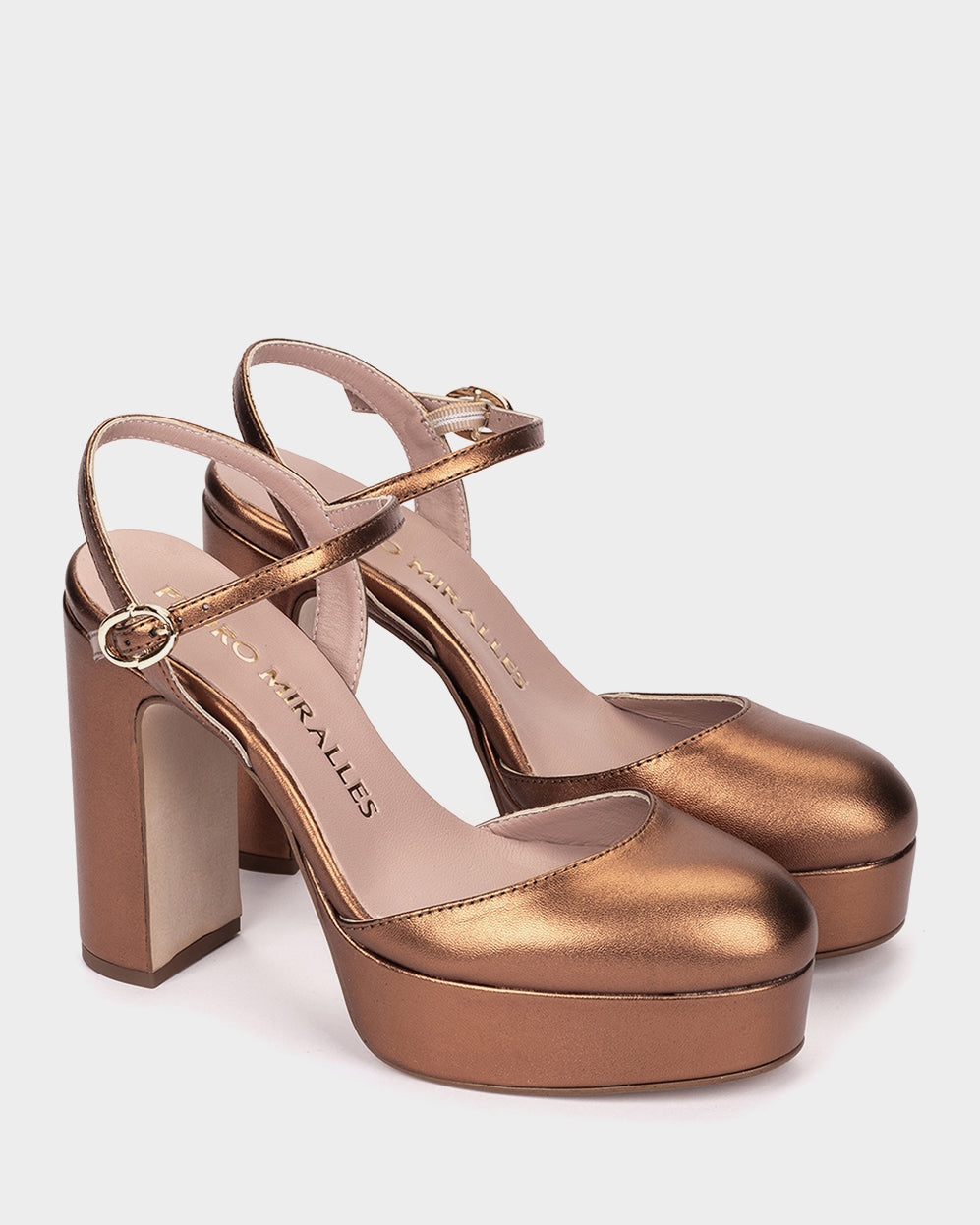 NAPA METAL BRONCE