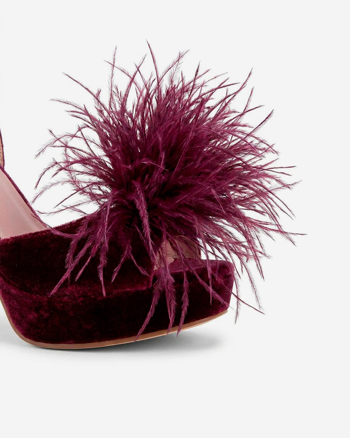 VELVET BURDEOS