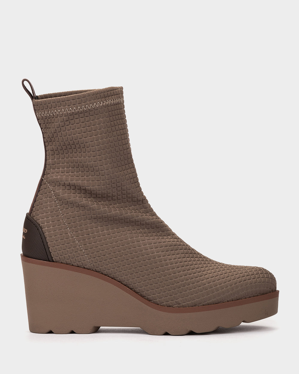 SQUARE TAUPE
