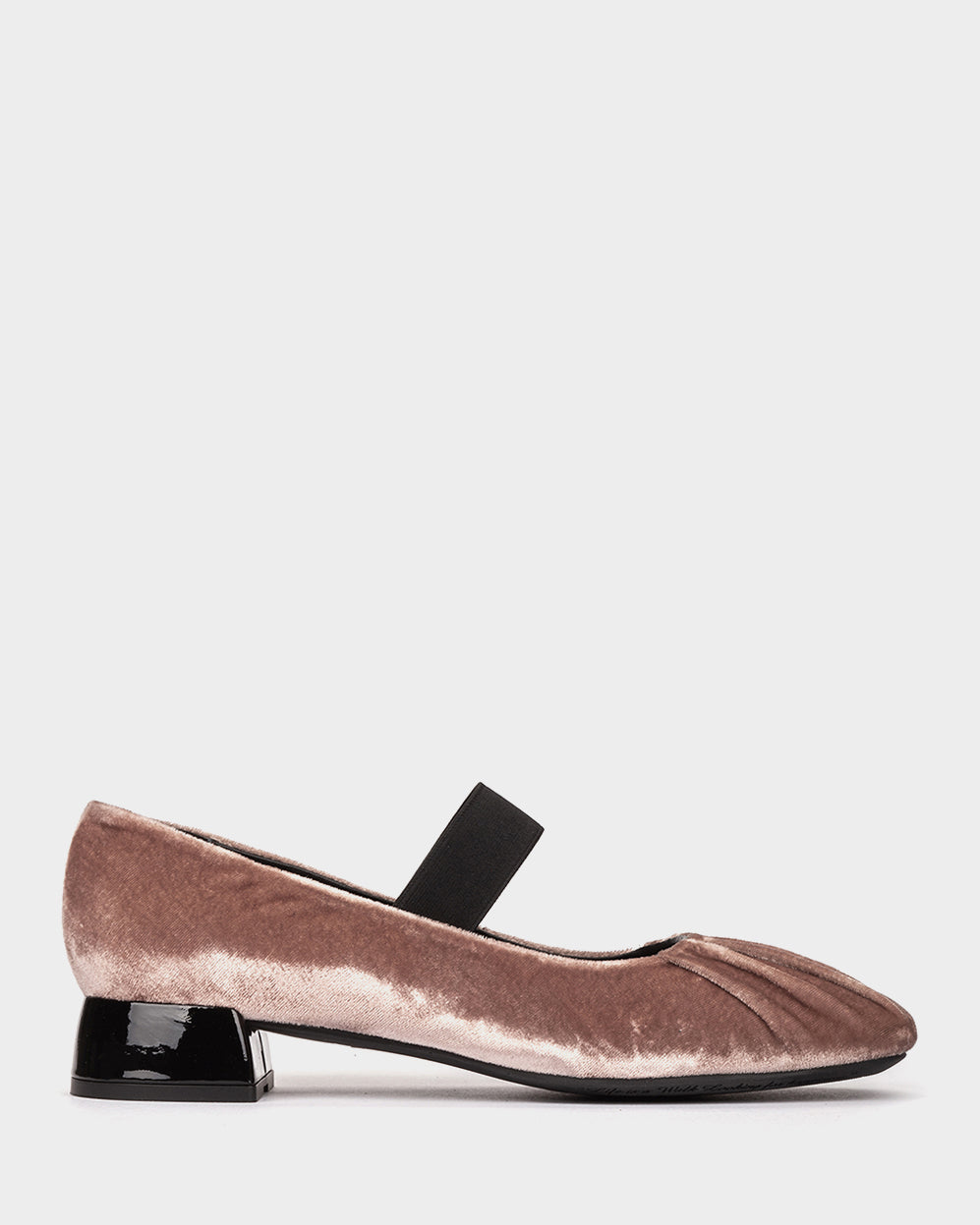 VELVET NUDE