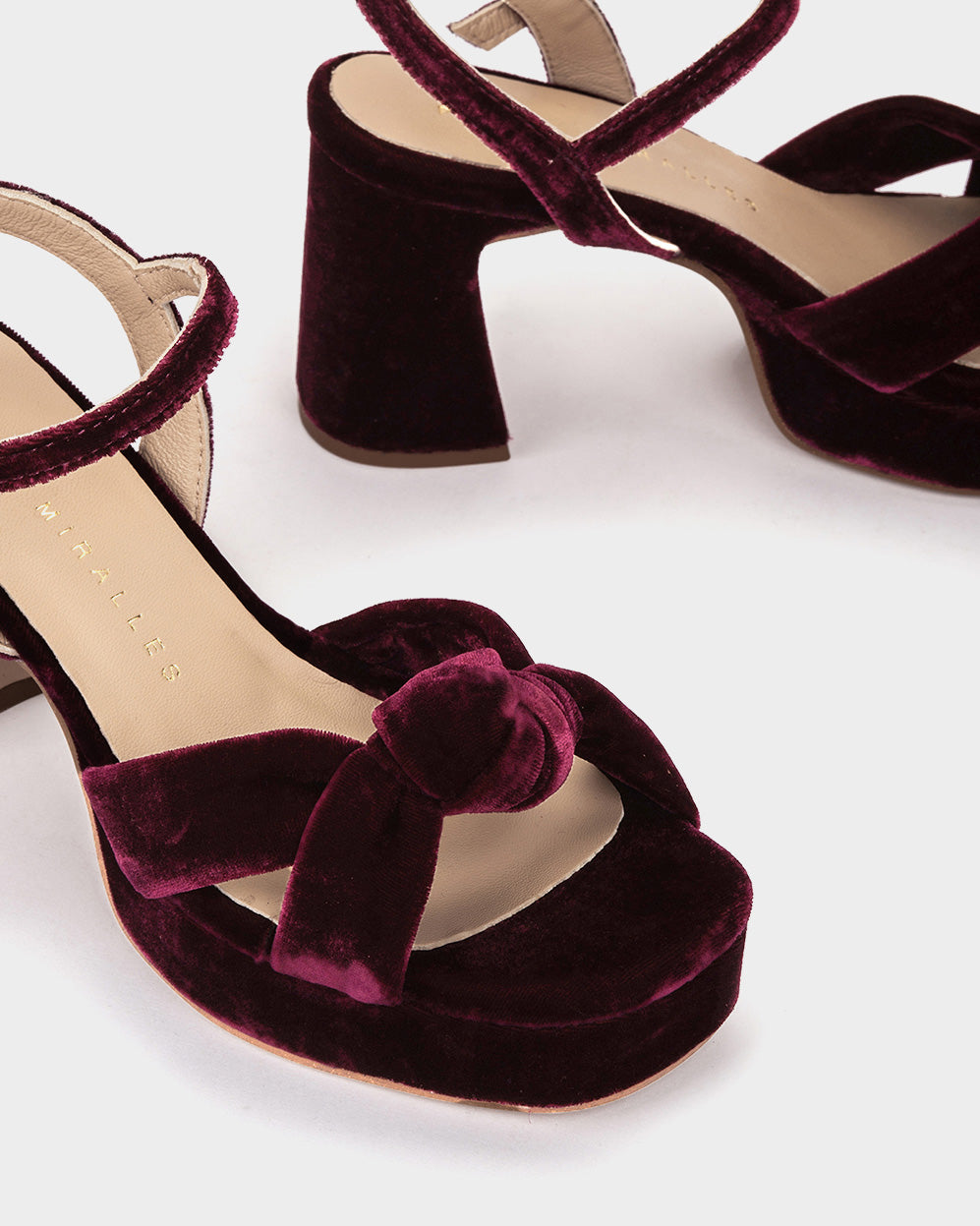 VELVET BURDEOS 520
