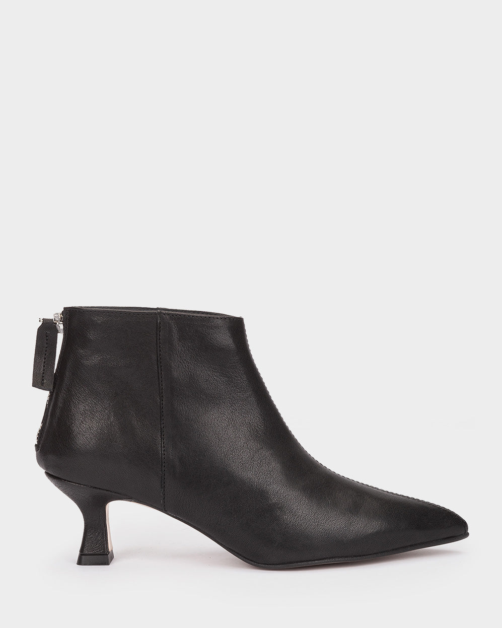 LOTUS NEGRO