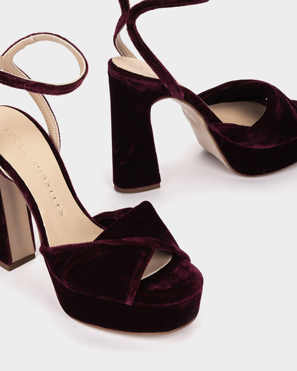 VELVET BURDEOS 520