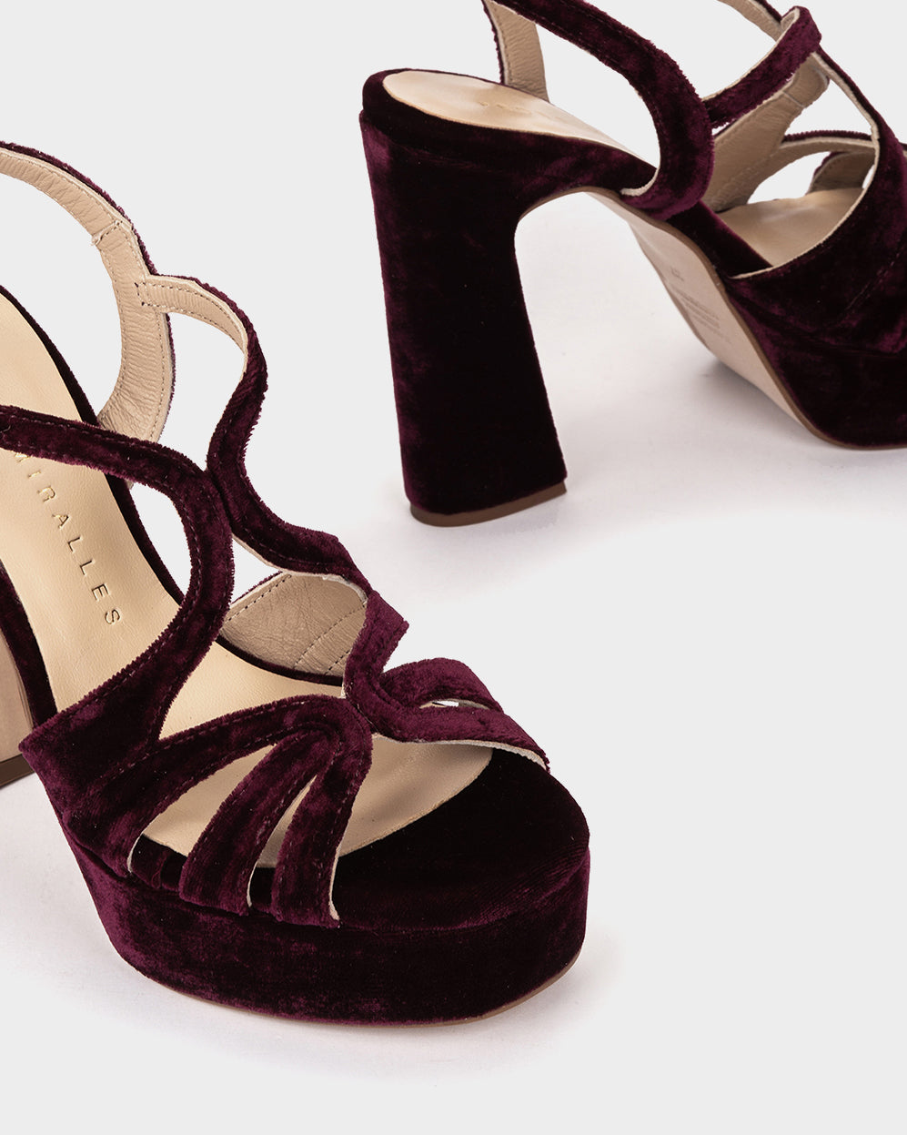 VELVET BURDEOS 520