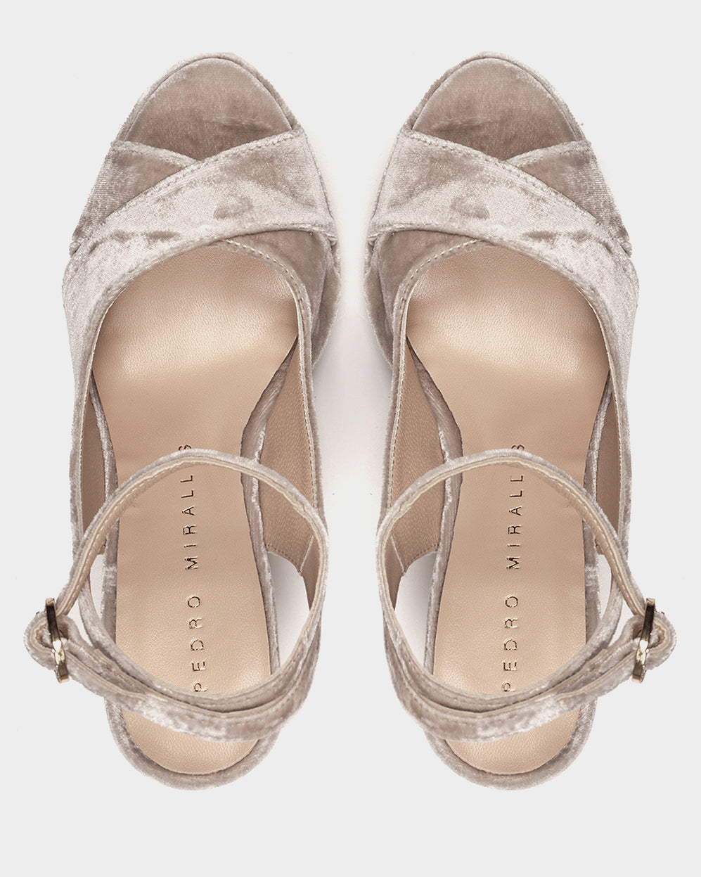VELVET BEIGE