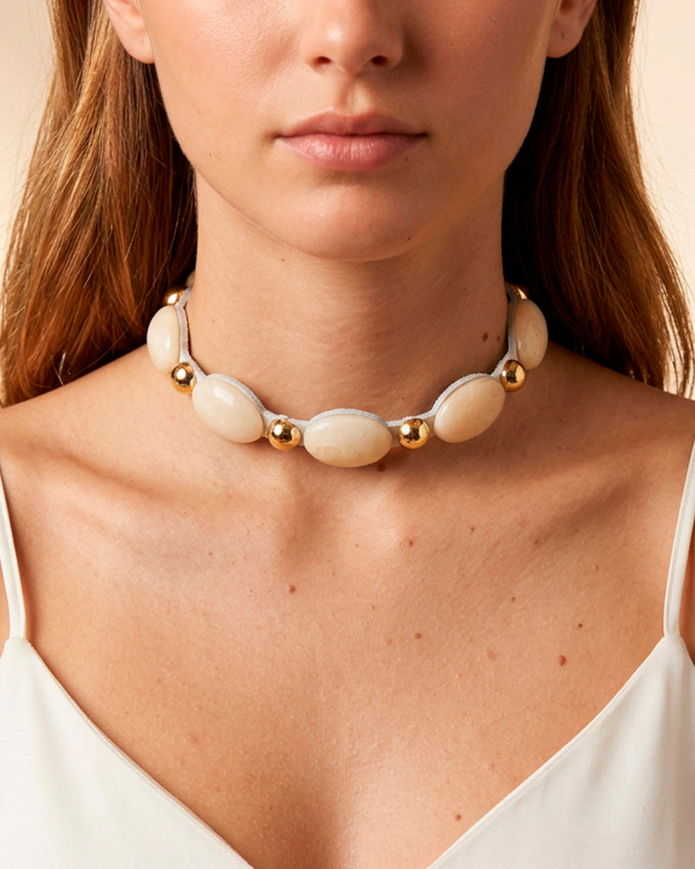 COLLAR PIEDRAS BLANCO