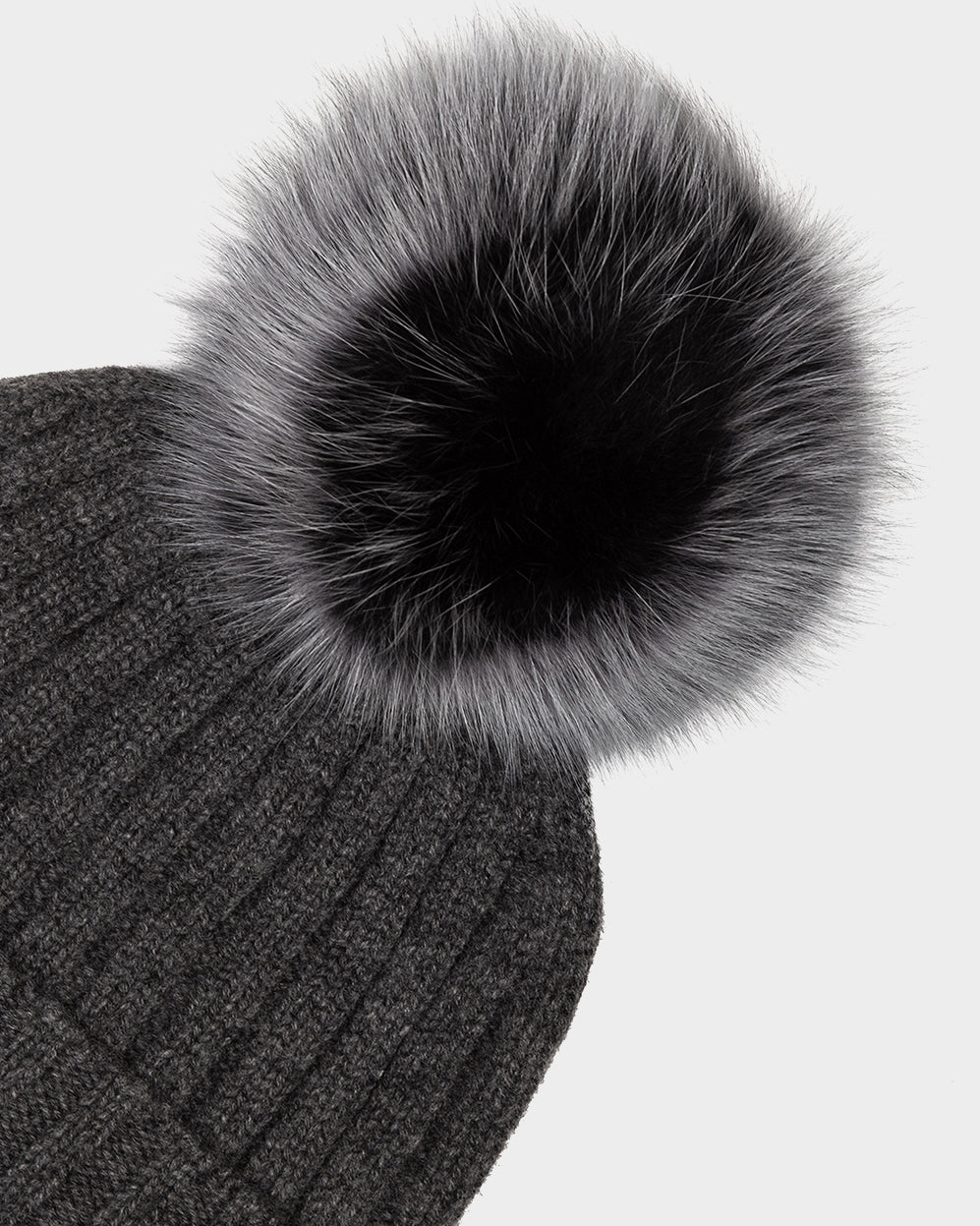 GORRO GRIS