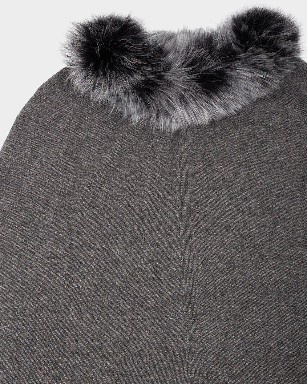 GRIS PONCHO