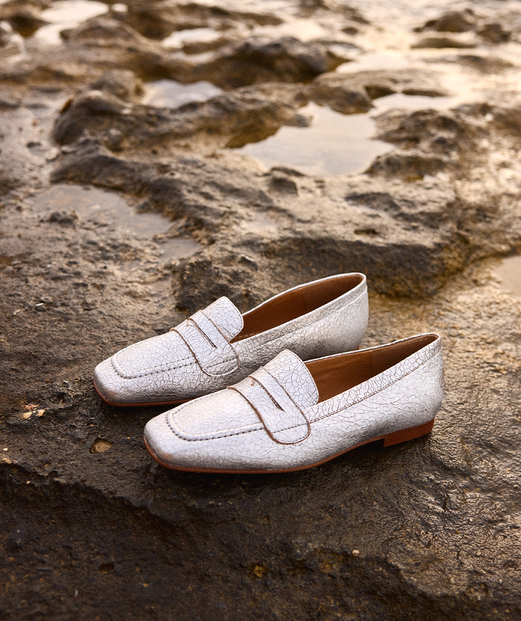 SIEMPRE ELEGANTE: CÓMO COMBINAR MOCASINES DE MUJER