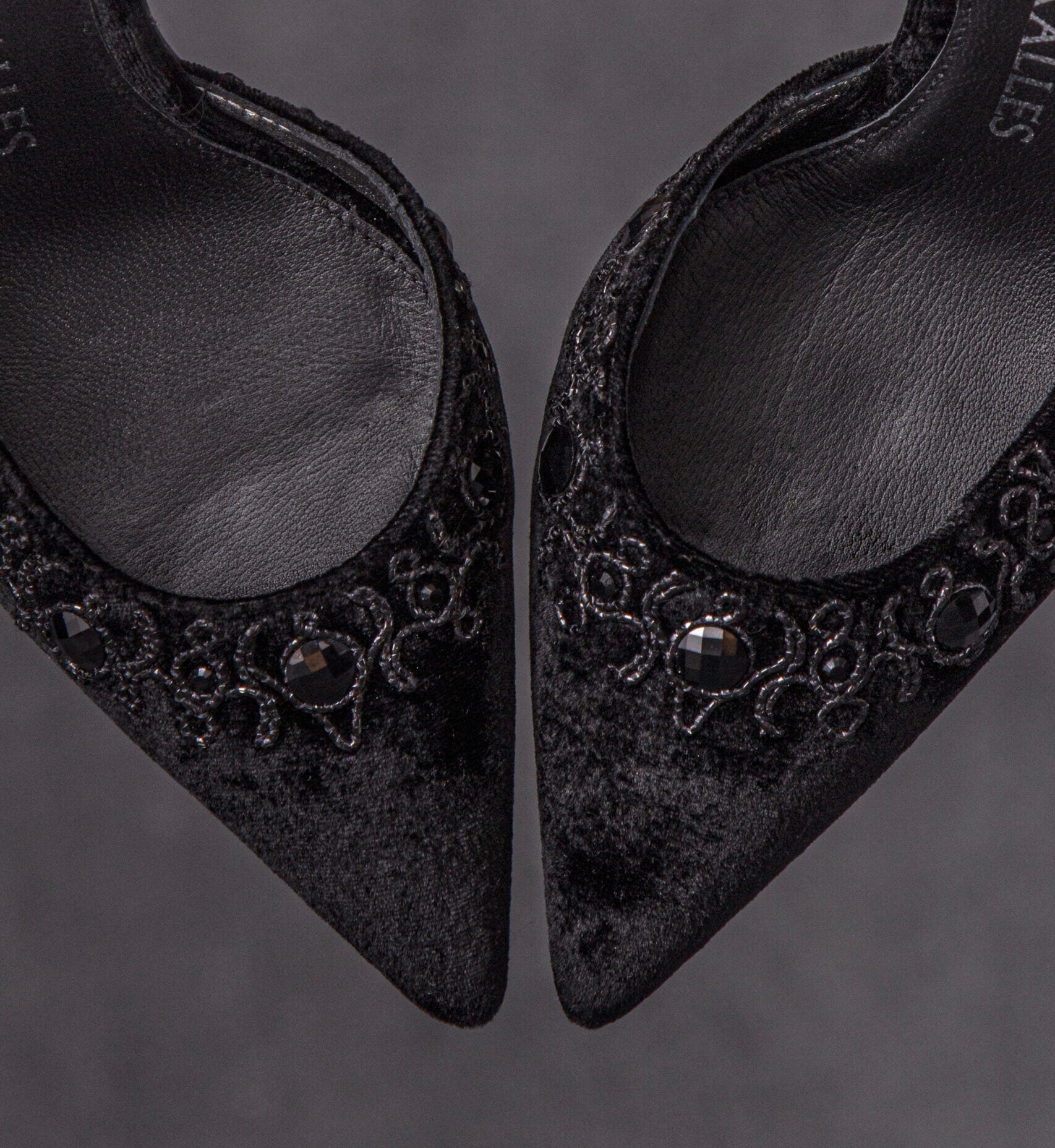 LOS ZAPATOS DE PEDRO MIRALLES TRIBUTO A BALENCIAGA