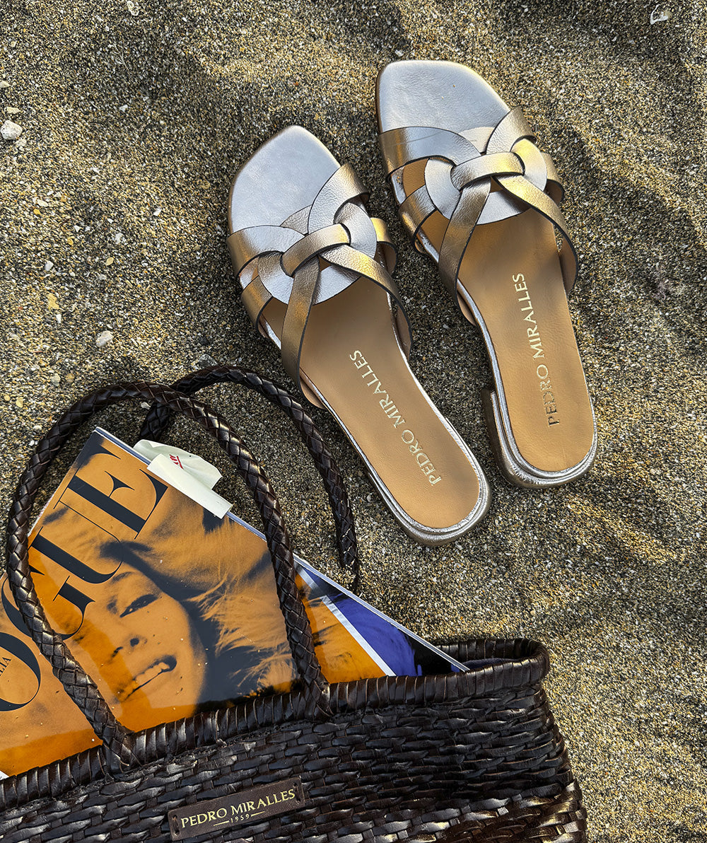 ELIGE LAS SANDALIAS PLANAS CÓMODAS Y ELEGANTES PARA SENTIRTE GENIAL