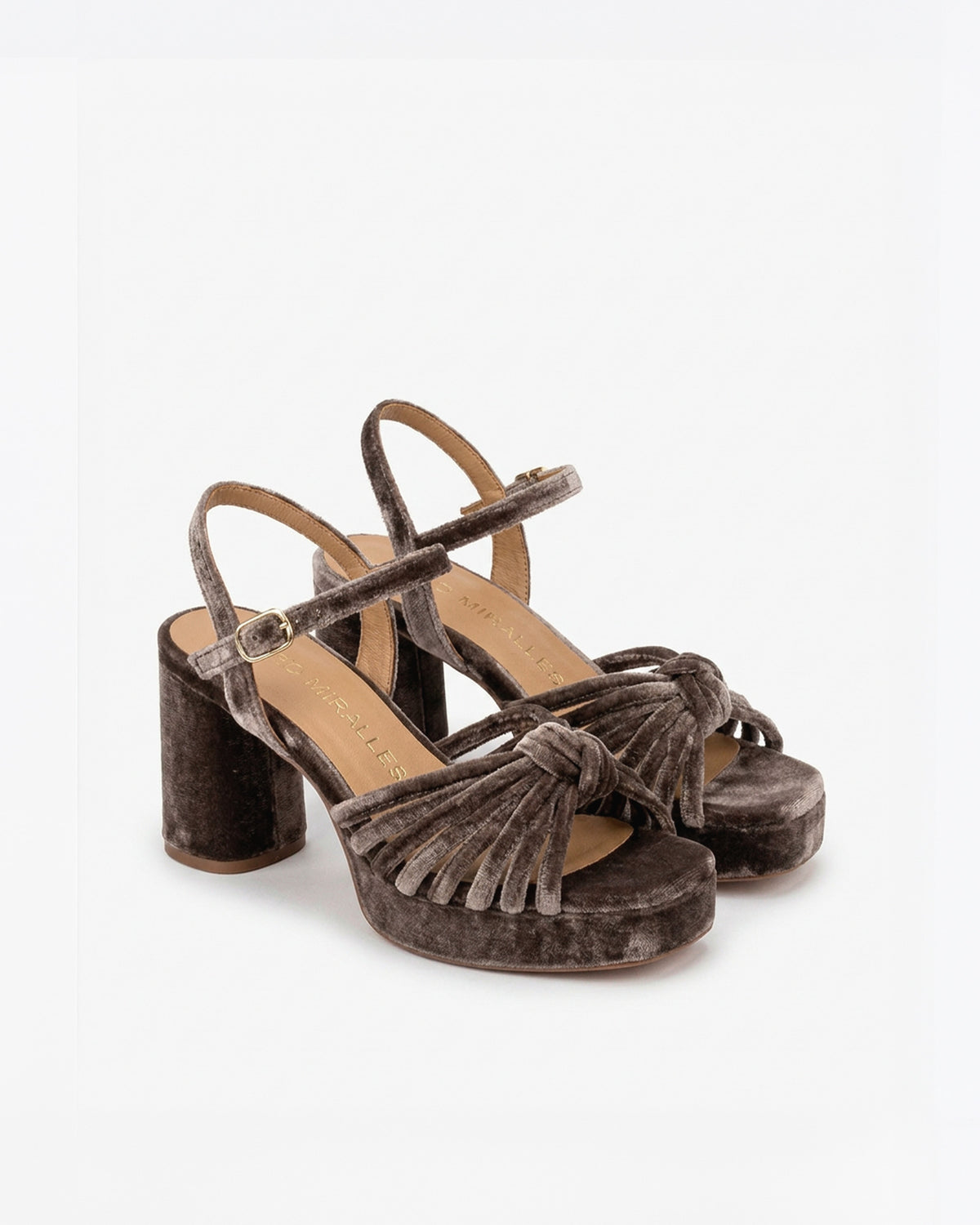 VELVET MARRON