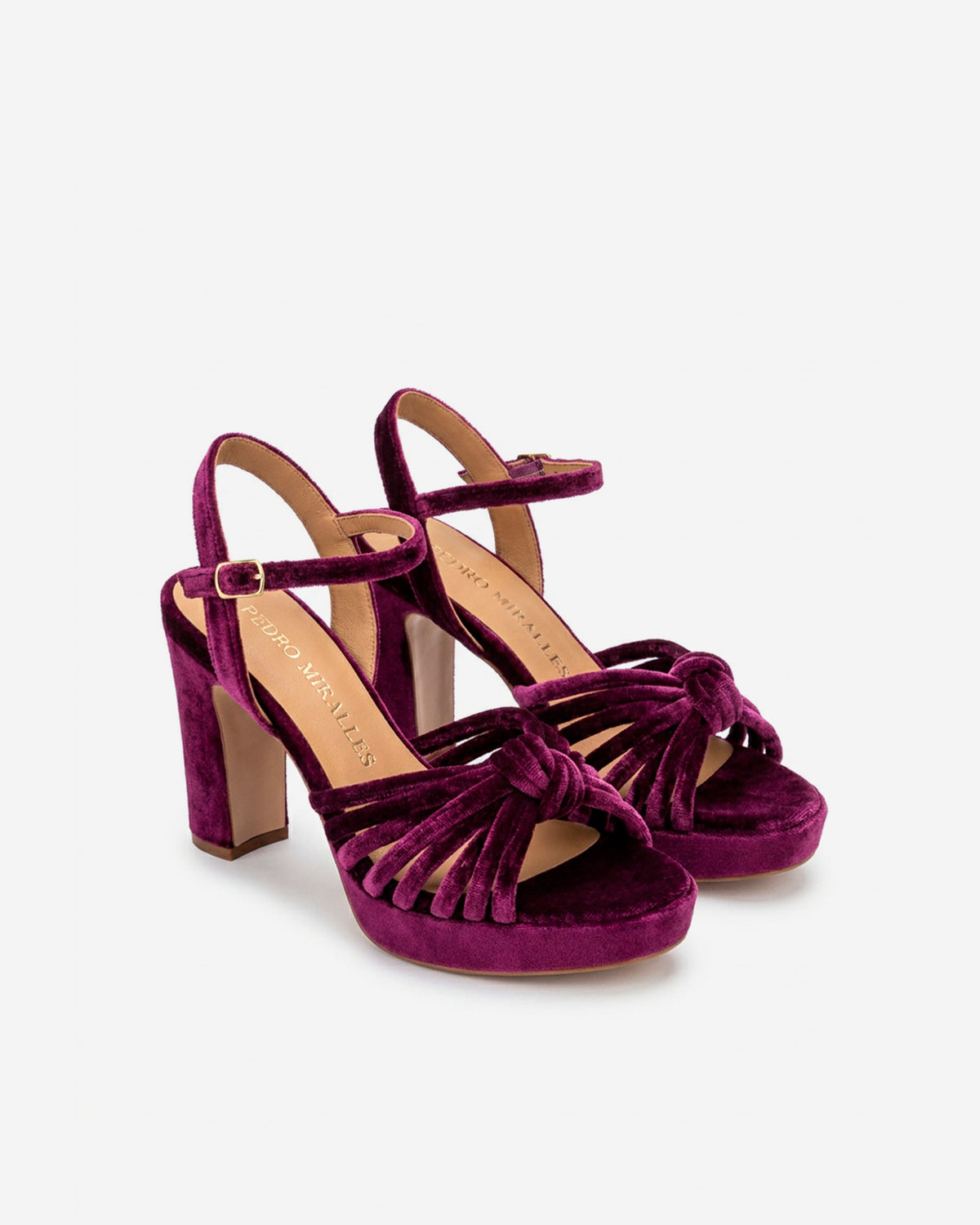 VELVET BURDEOS