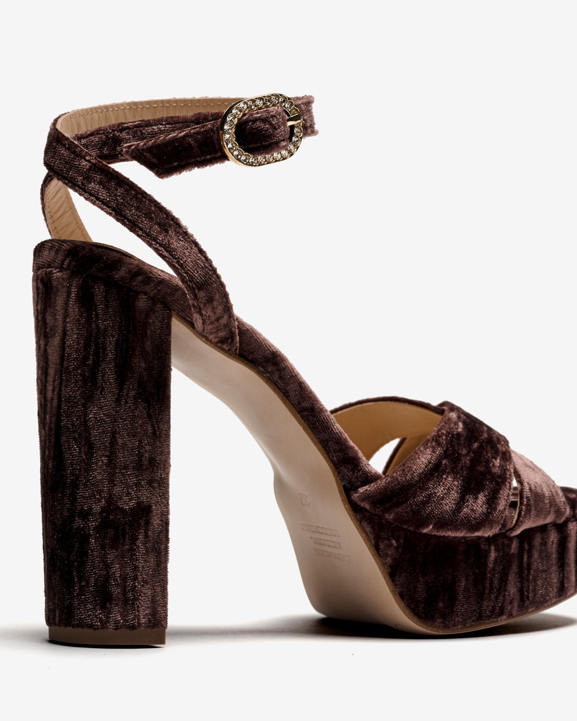 CREASED MARRON