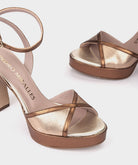 NAPA METAL BRONCE