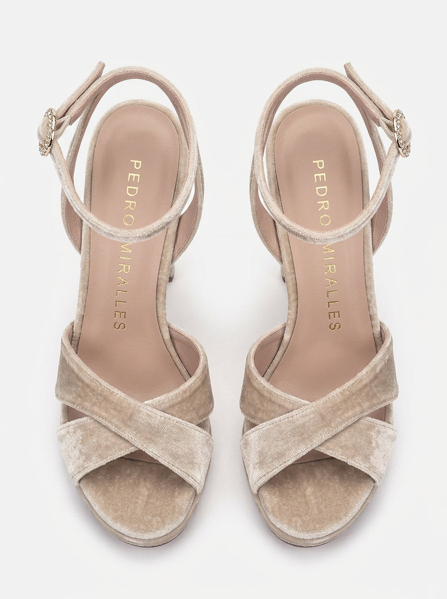 VELVET BEIGE