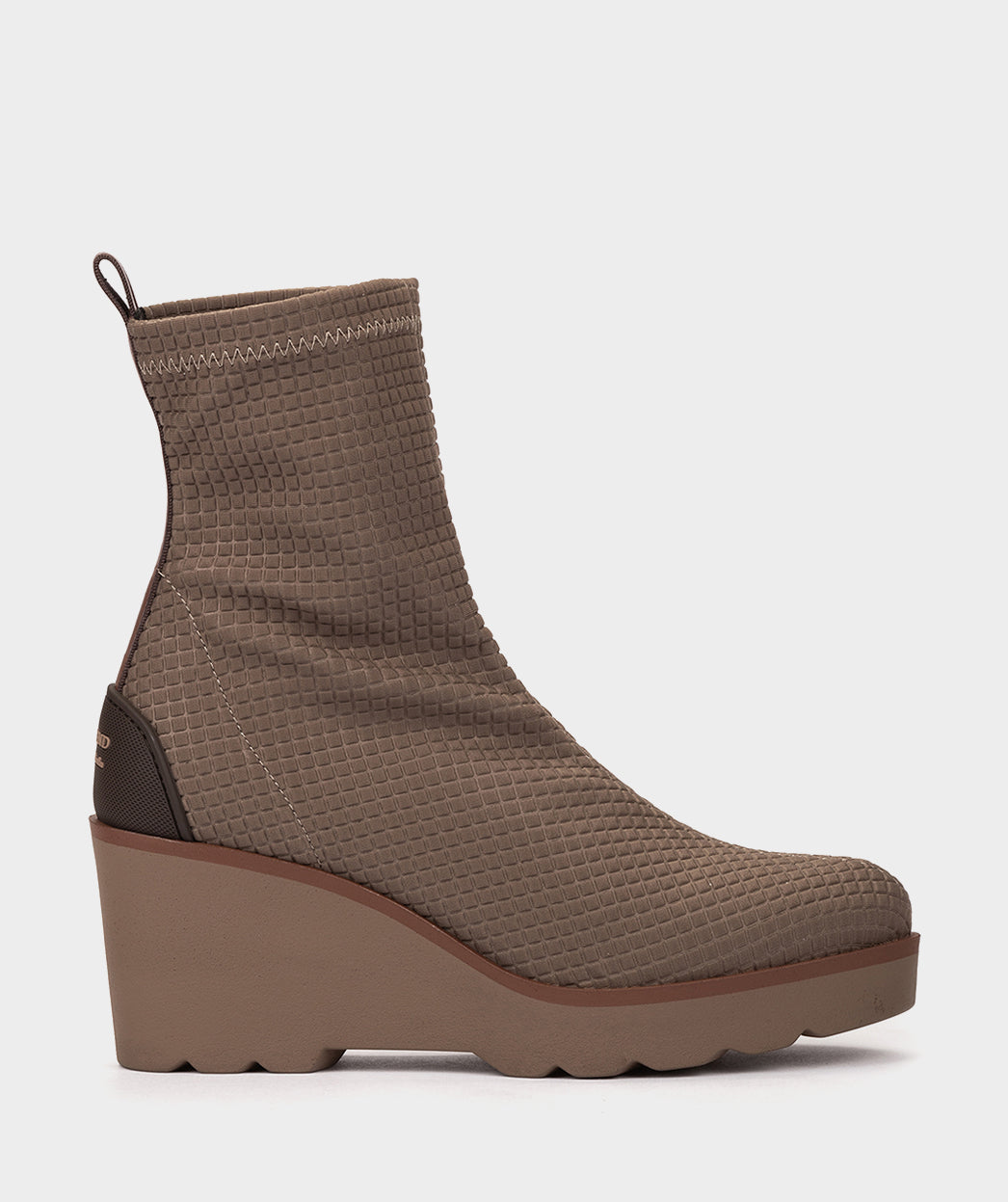SQUARE TAUPE