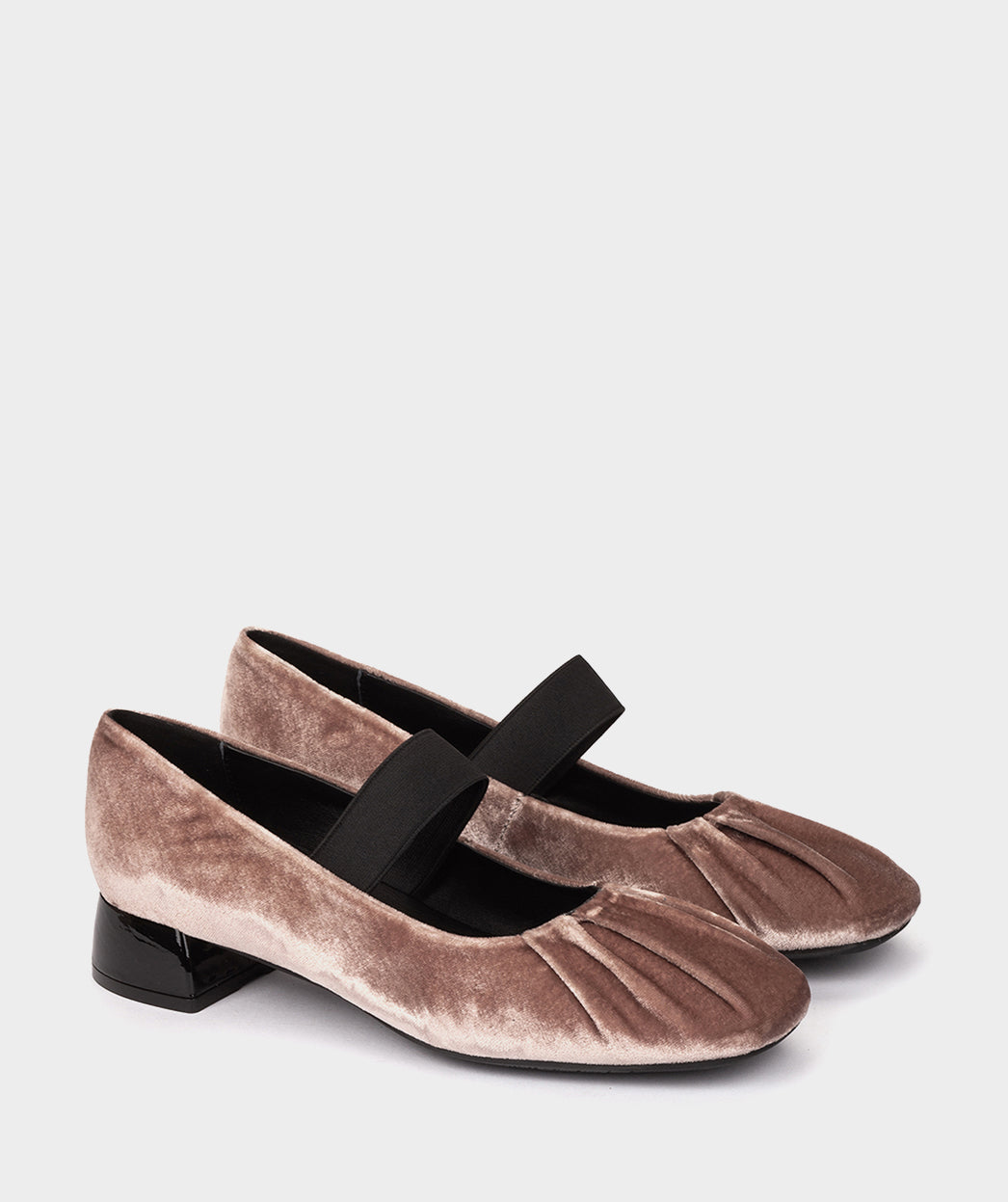 VELVET NUDE