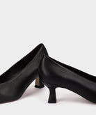 LOTUS NEGRO