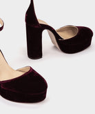 VELVET BURDEOS 520