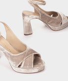 VELVET BEIGE