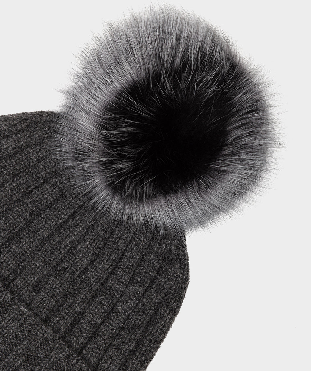 GORRO GRIS